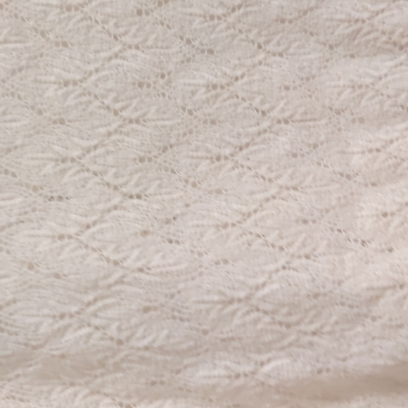 Off White knit forever 21 blouse - Picture 2 of 2